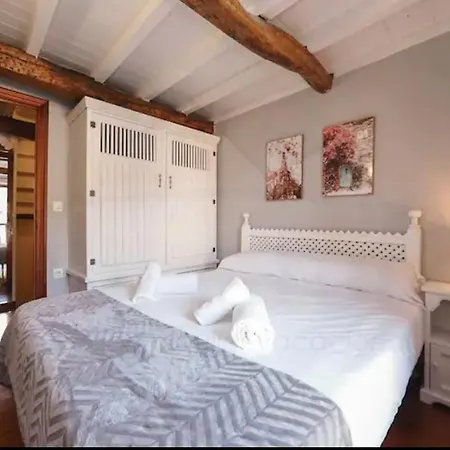 La Casina De La Pena Luarca