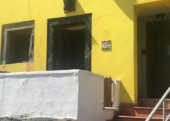 La Casina De La Pena * לוארקה